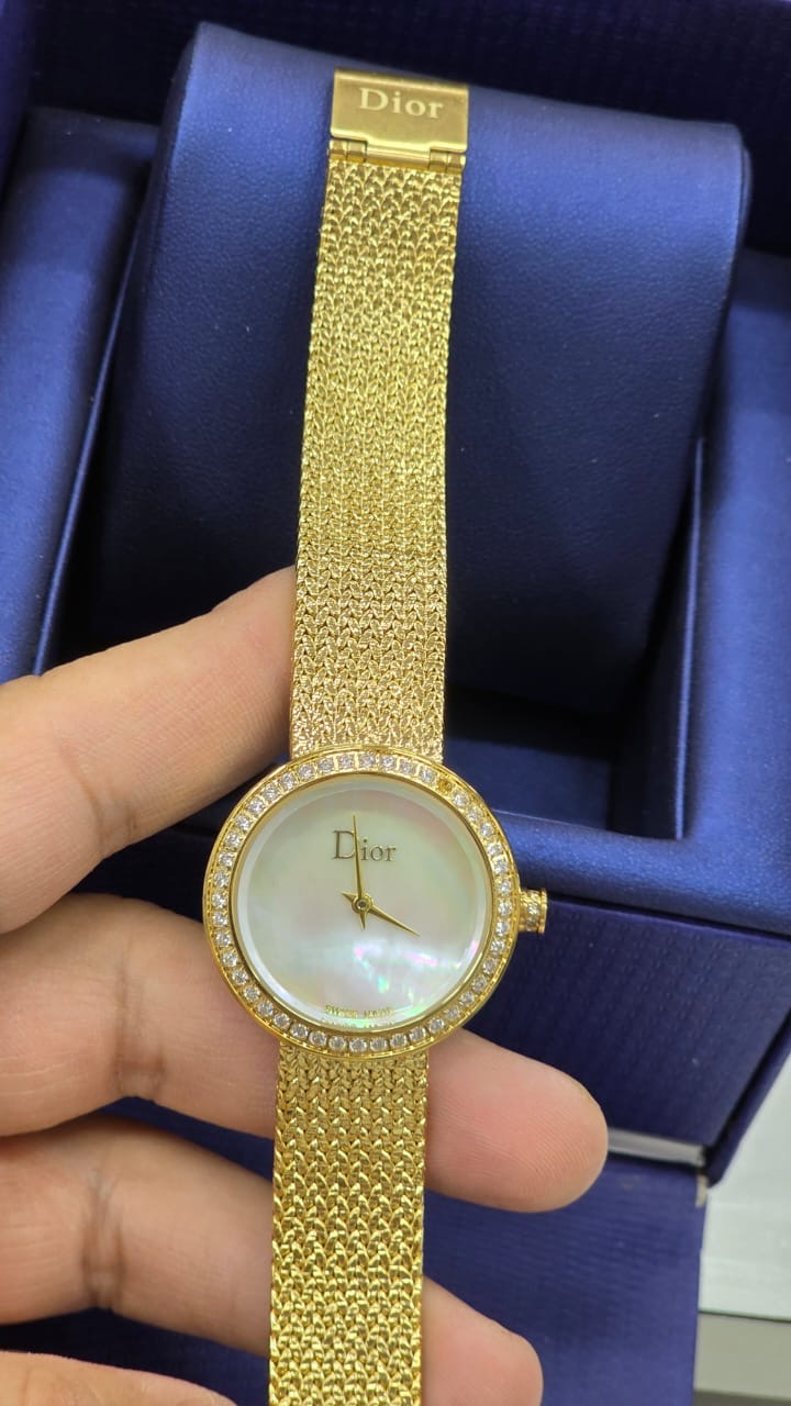 DIOr Watch