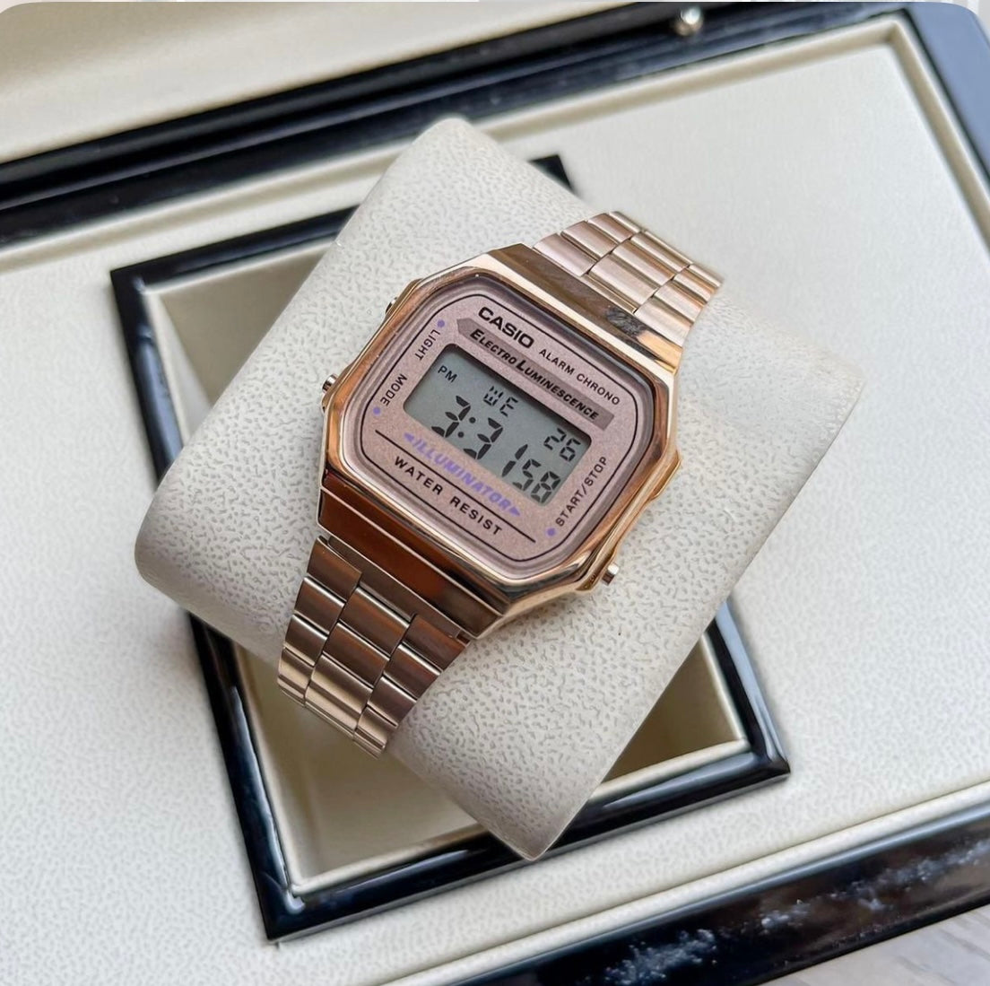 CASIO VINTAGE WATCH