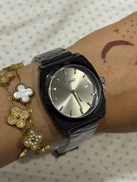 CASIO WIDE BELT WATCH